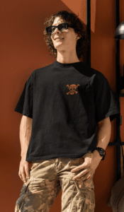 Next-Gen Pirate Vibes Luffy oversized anime streetwear tee